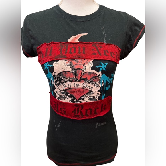 Hard Rock Cafe Embroidered Shirt Tee from Atlanta size Medium Fitted - Picture 1 of 12